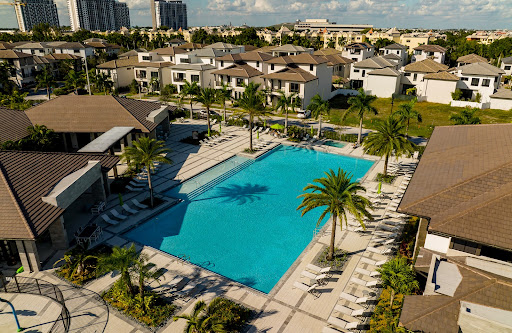 community pool | managing hoa amenities