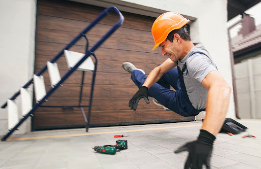 falling down from the ladder | hoa liability insurance